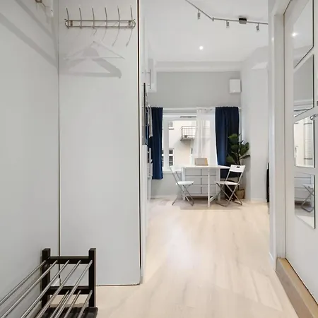 Cozy In The Heart Of *